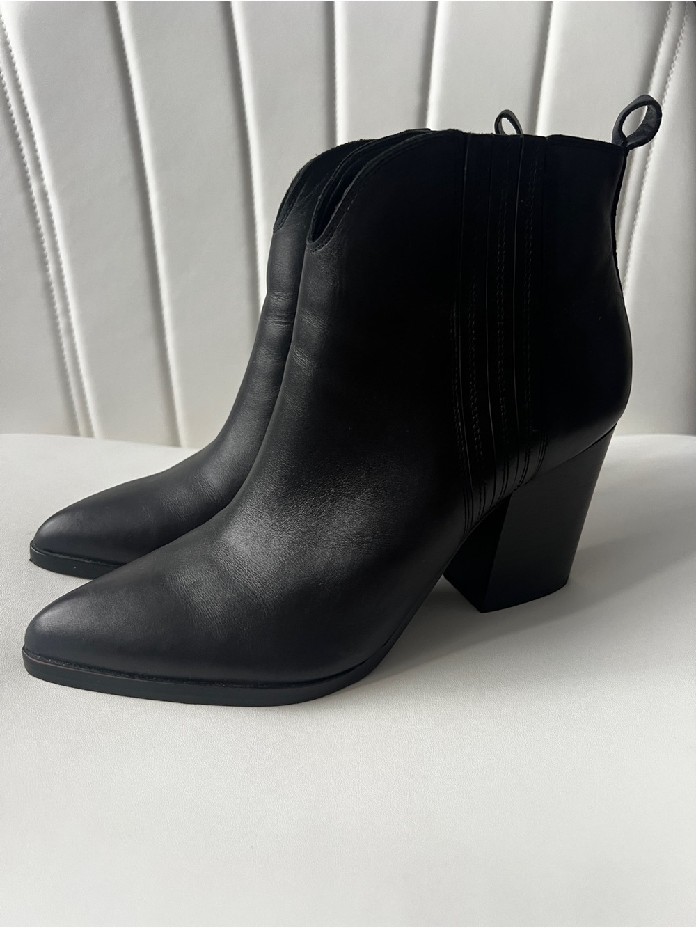 Marc Fisher Black Leather Pointed Toe Ankle Booties